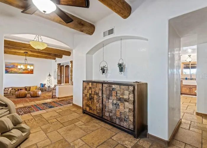 Holiday home Healing House Heated Pool Desert Oasis *