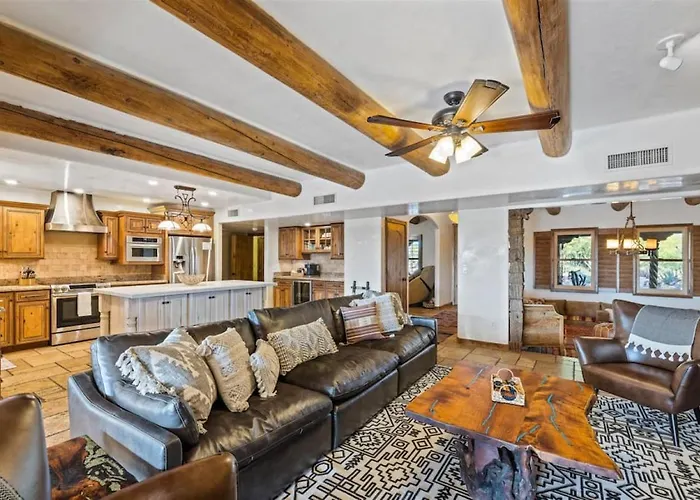 Healing House Heated Pool Desert Oasis Holiday home Cave Creek