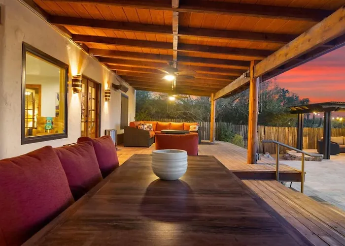 Holiday home Healing House Heated Pool Desert Oasis