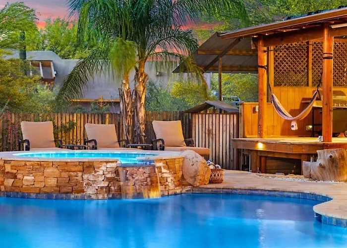 Healing House Heated Pool Desert Oasis *