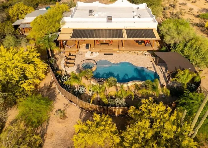 Holiday home Healing House Heated Pool Desert Oasis